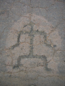 Birdheaded petroglyph. (Photo: Tina Fields)